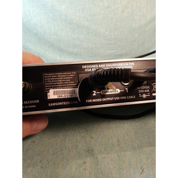 Samson Stage SR266 Dual Wireless Receiver - Picture 3 of 4